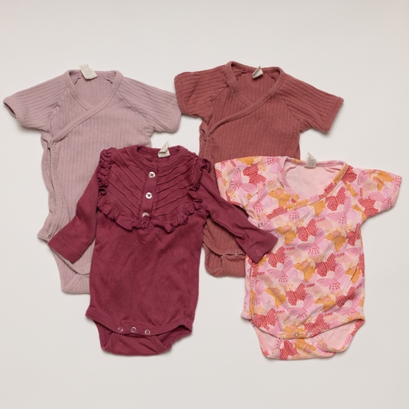 kate quinn One Pieces Kate Quinn Baby Girl Bundle 62 Months Poshmark